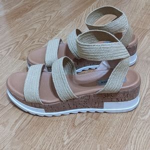 Steve Madden Strap Wedges 9.5